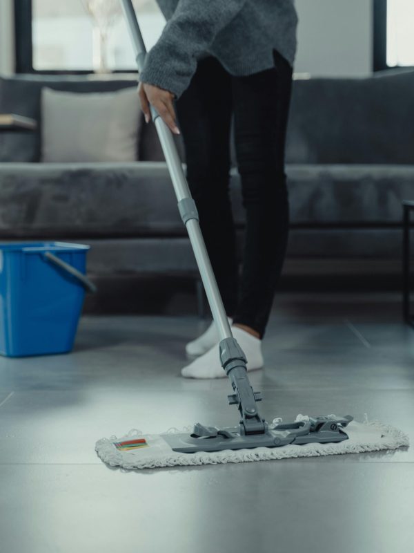 Floors sweep mopping
